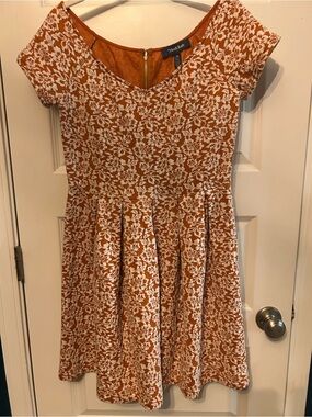 ModCloth Jacquard Rust and White Floral Fit-&-Flare Retro